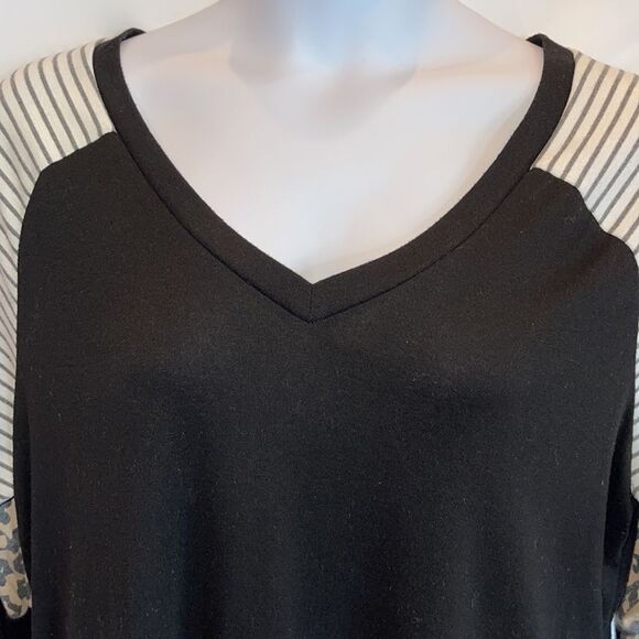 Printstory long sleeve leopard print shirt size XXL - Picture 2 of 9